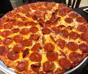 Огромная пицца Пепперони
